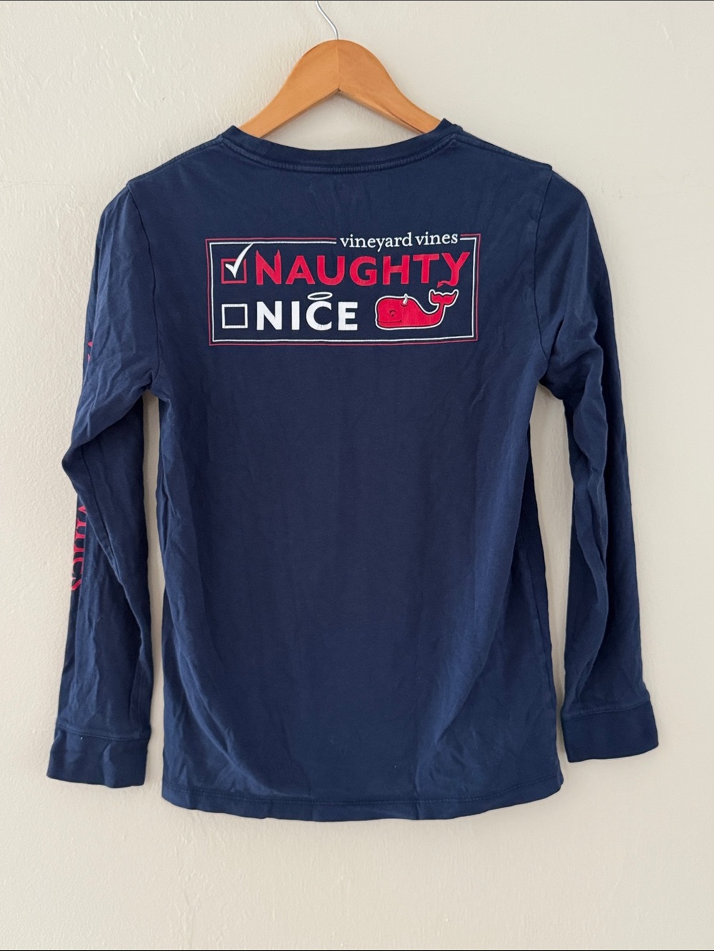 Vineyard Vines Christmas Naughty or Nice Whale Pocket Boys Large Shirt Tee Blue